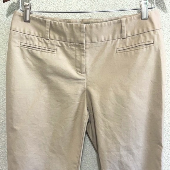 Halogen Taylor Fit Khaki Capris Pants - Picture 2 of 13